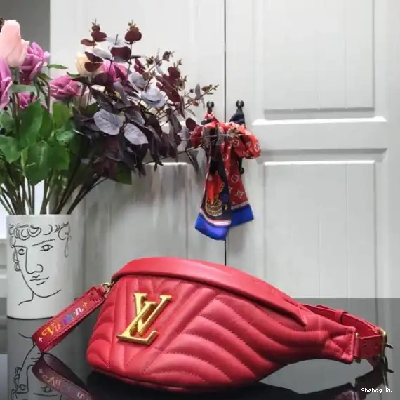 BUMBAG WAVE VUITTON NEW LOUIS 0522